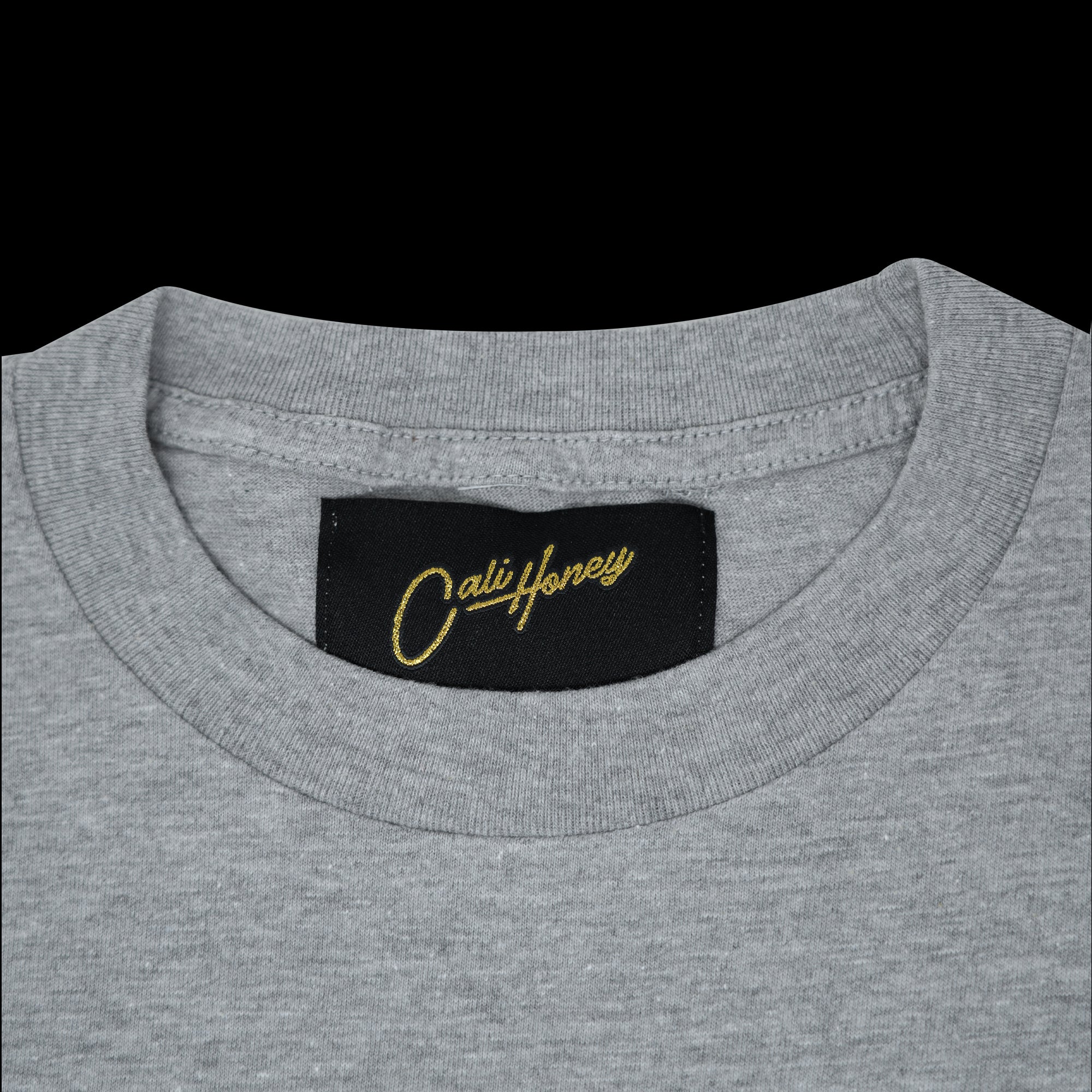 ESSENTIAL GRAY TEE