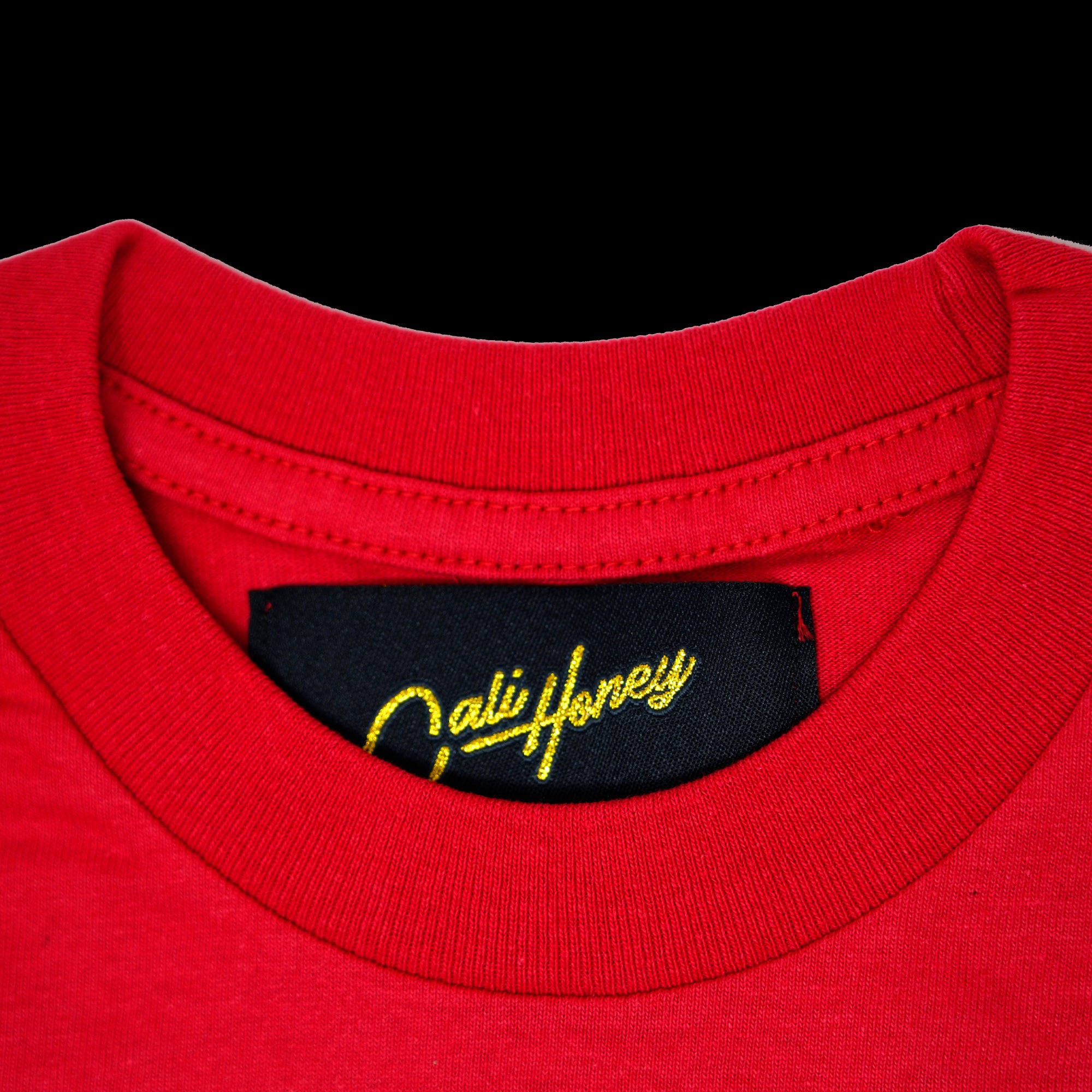 ESSENTIAL RED TEE