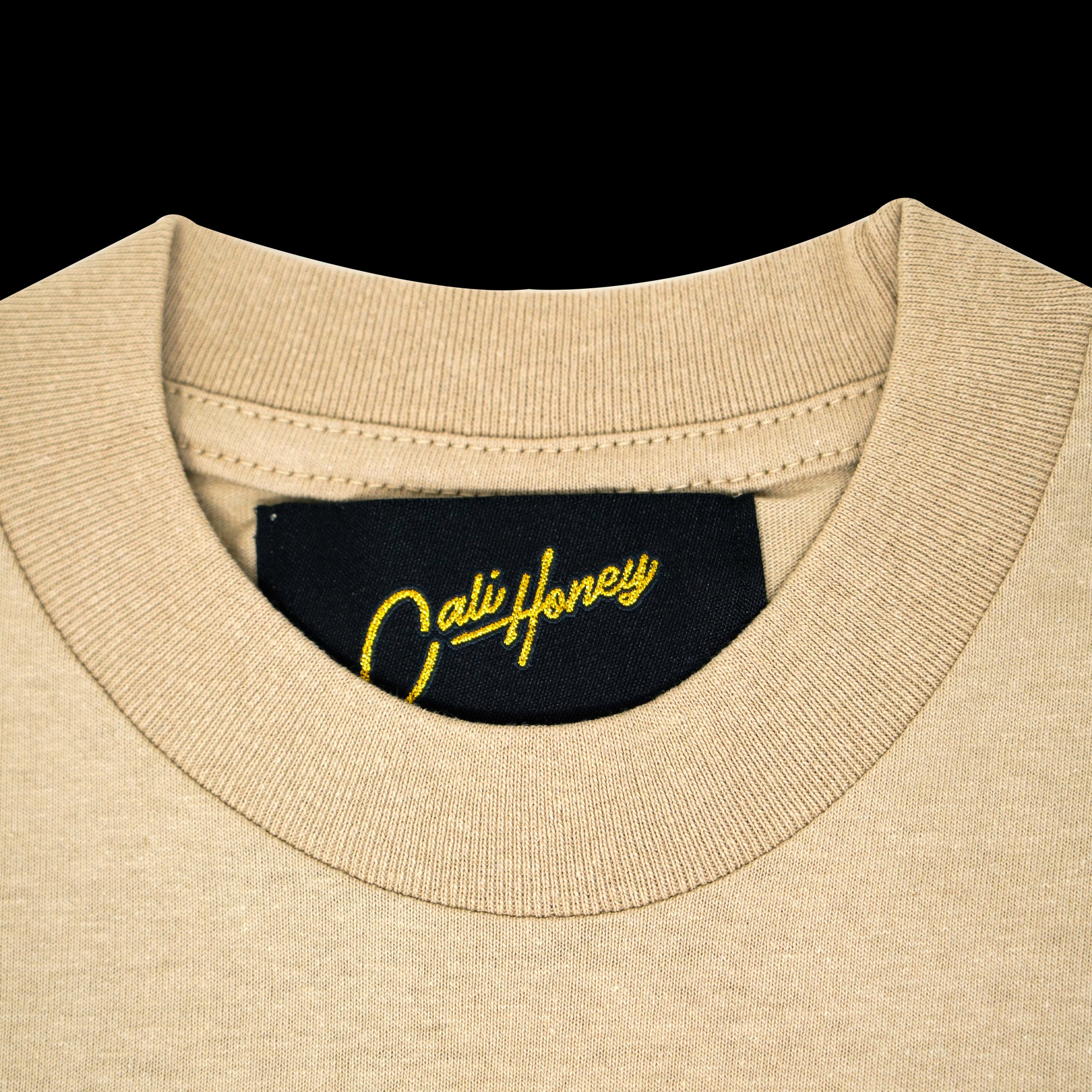 ESSENTIAL BEIGE TEE