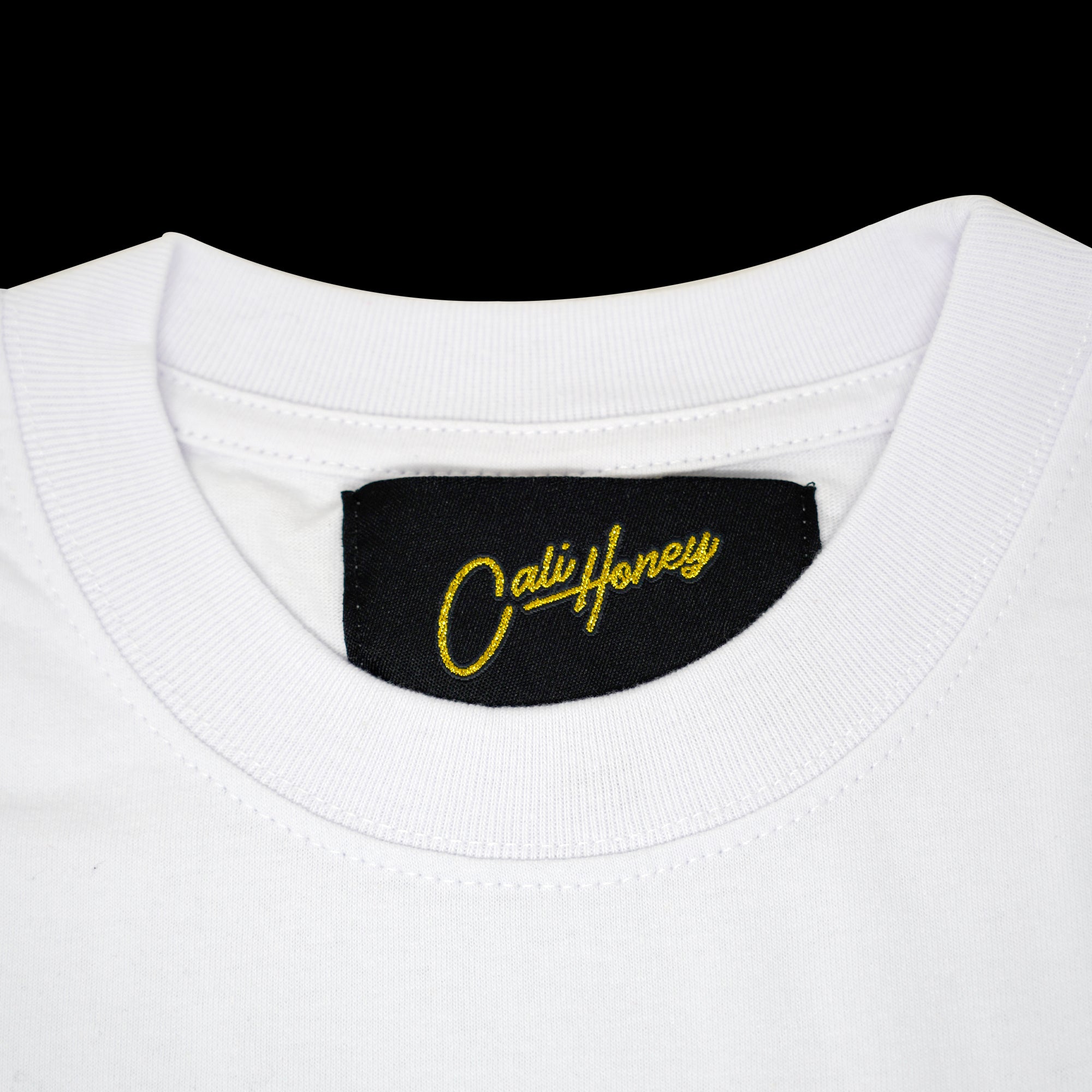 ESSENTIAL WHITE TEE
