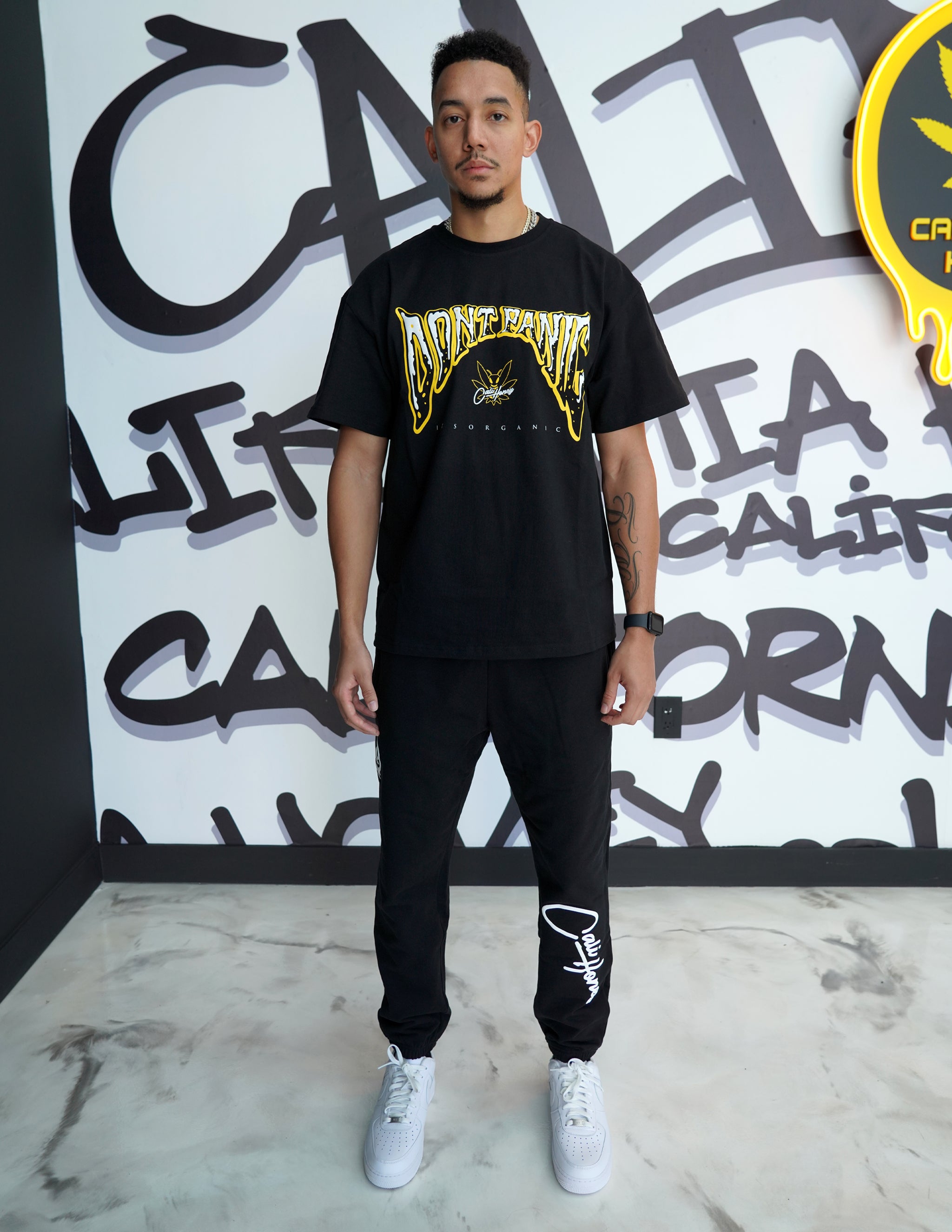 Don't Panic T-Shirt Black