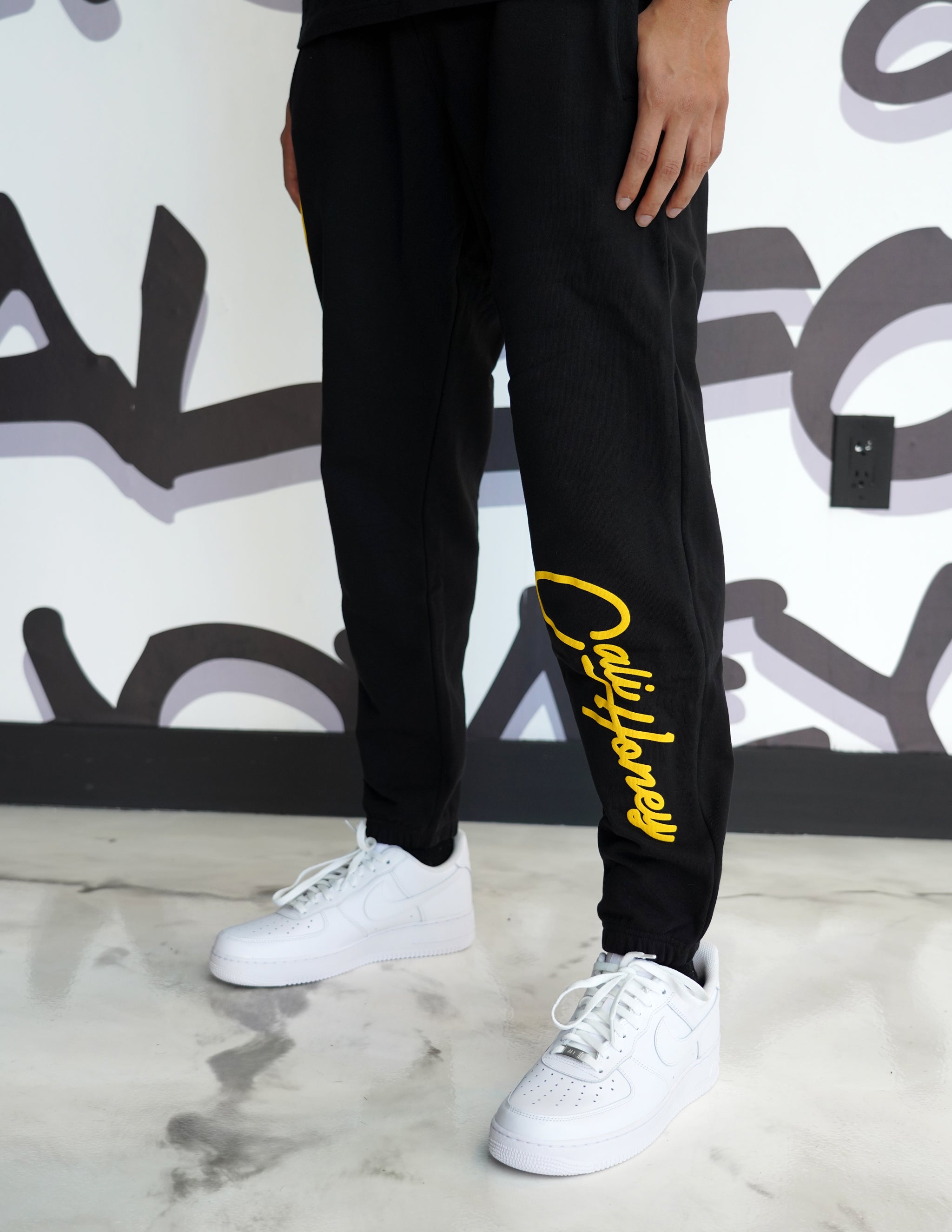 Gold Double Logo Sweatpants Black